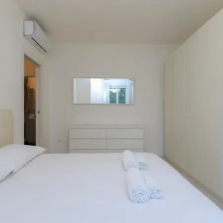 I-host - Gattamelata Apartment